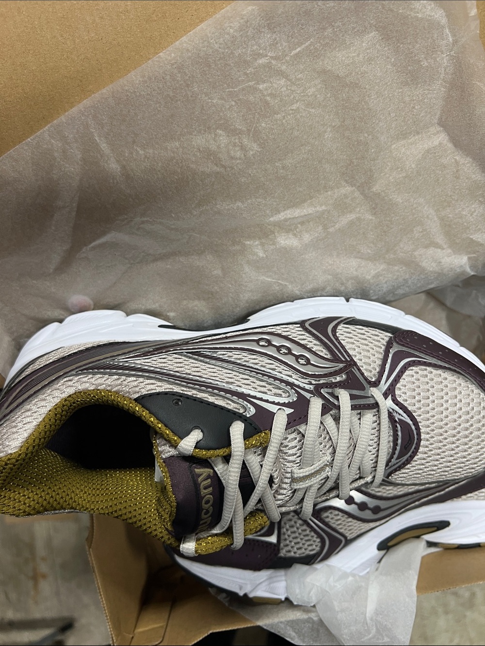 Saucony Ride Millennium Box - Picture 2 of 3